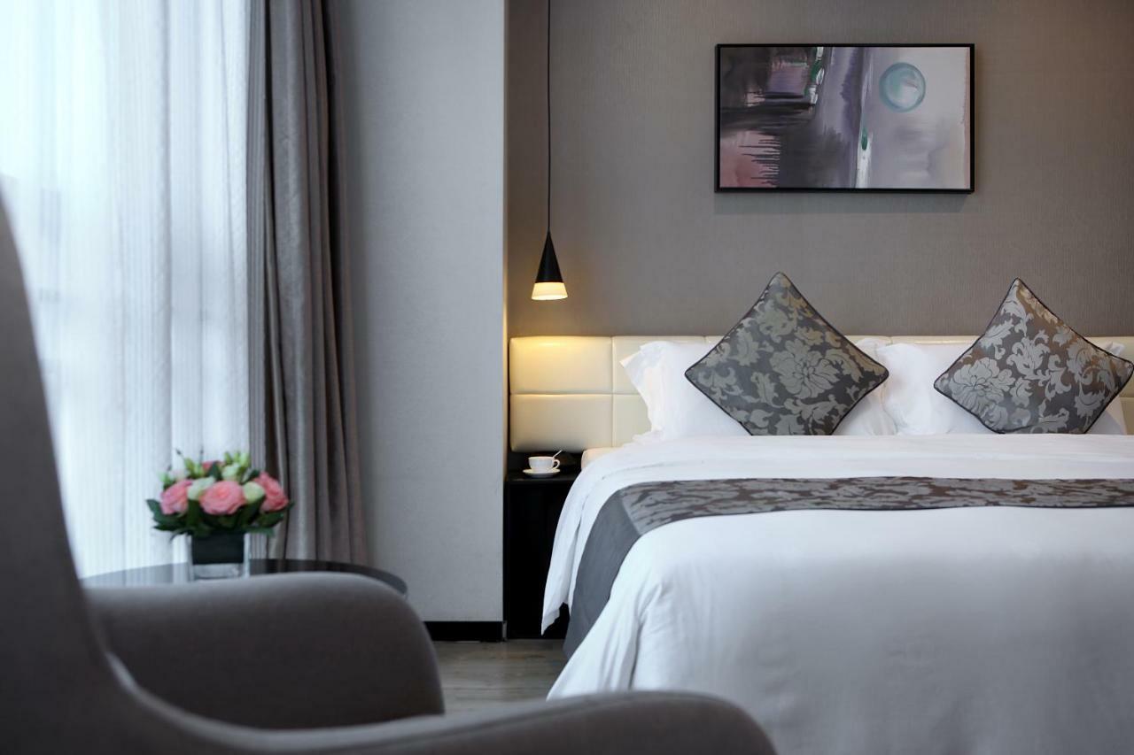 Hongdu Hotel Shenzhen Exterior photo
